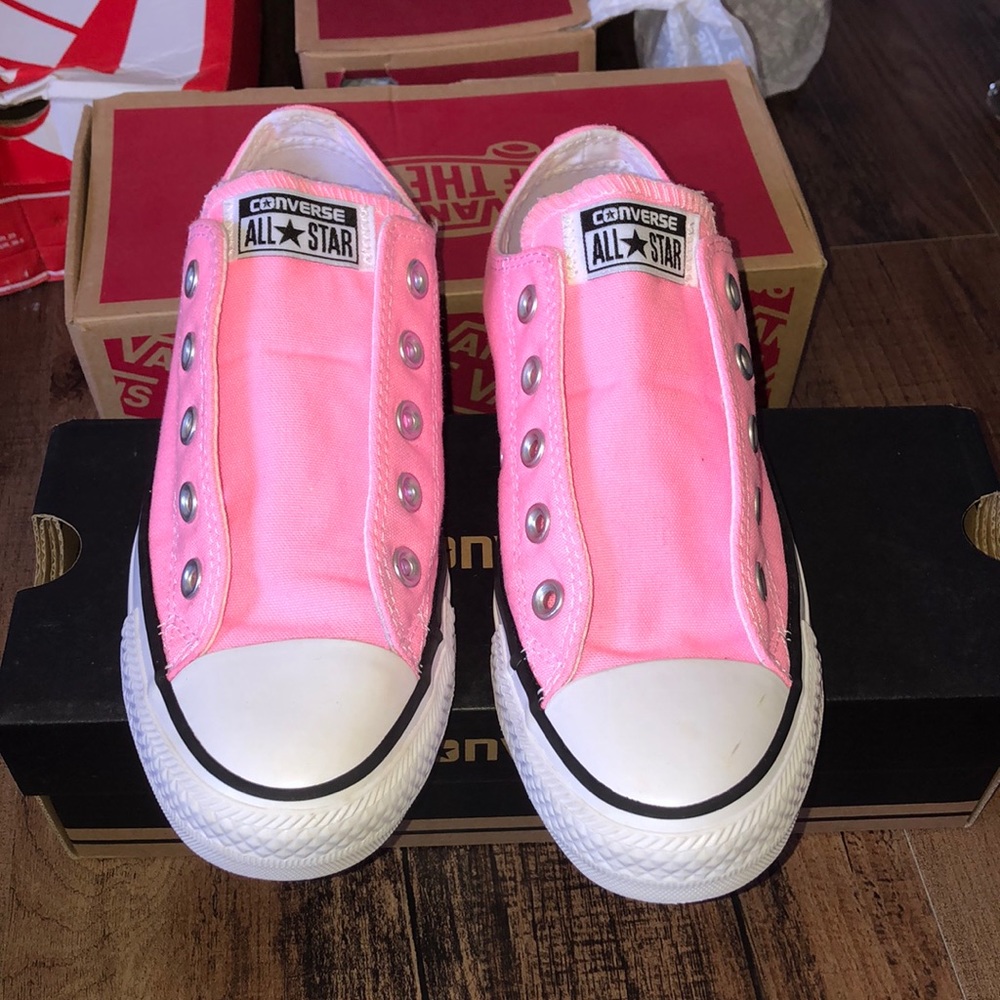 Pink Converse All Star